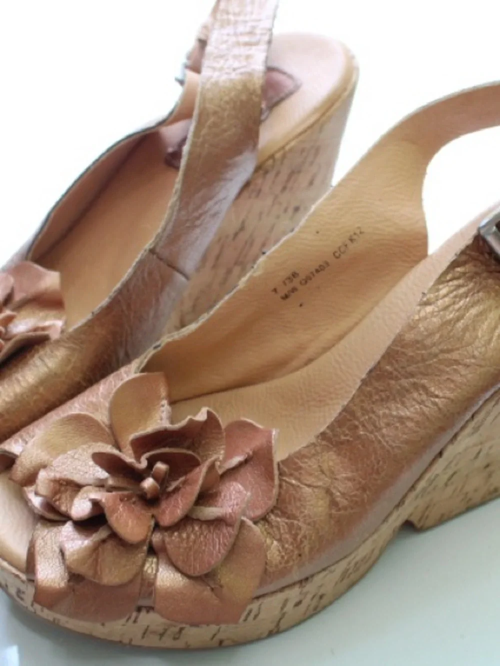 Korks platform wedges